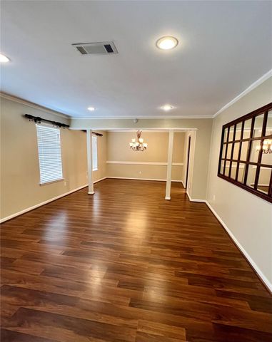 10719 Creektree Drive, Houston, TX 77070