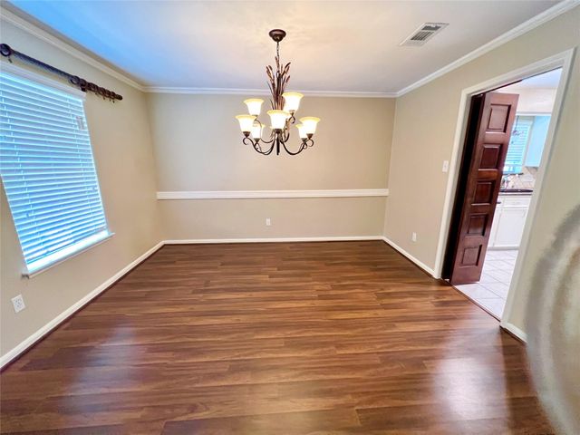 10719 Creektree Drive, Houston, TX 77070