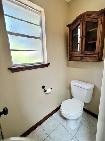 10719 Creektree Drive, Houston, TX 77070