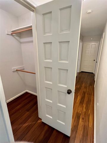 10719 Creektree Drive, Houston, TX 77070