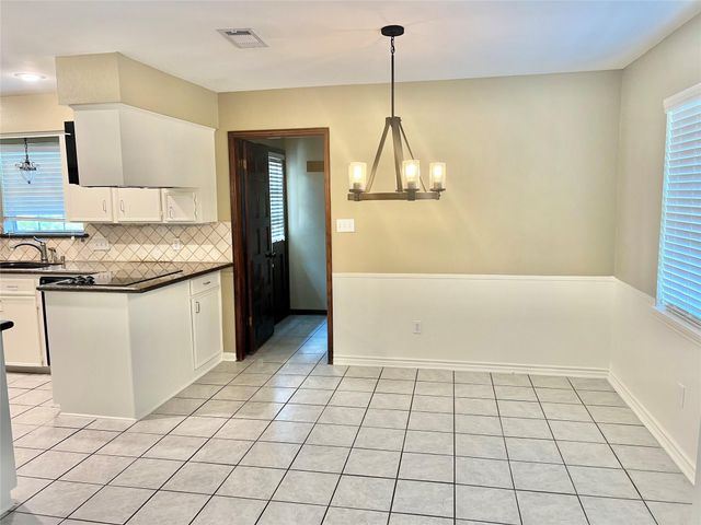 10719 Creektree Drive, Houston, TX 77070