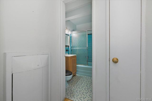 560 W Broadway 1-H, Long Beach, NY 11561