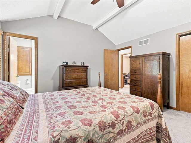 4109 NW 64th Place, Kansas City, MO 64151