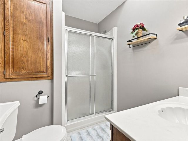 4109 NW 64th Place, Kansas City, MO 64151
