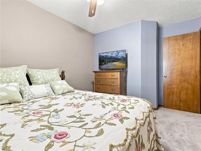 4109 NW 64th Place, Kansas City, MO 64151