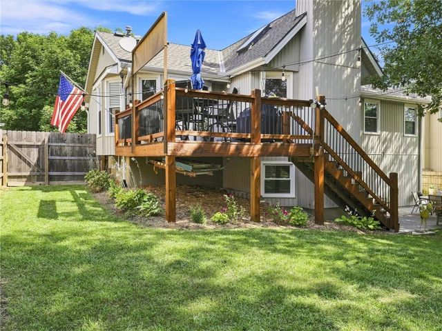 4109 NW 64th Place, Kansas City, MO 64151