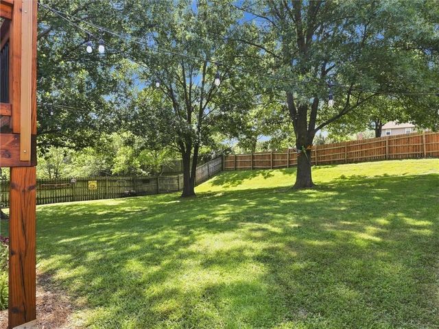 4109 NW 64th Place, Kansas City, MO 64151