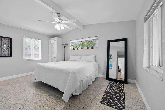 1636 NE 7th Terrace, Fort Lauderdale, FL 33305