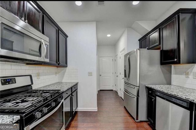 1000 Parkside Wood Court, Lawrenceville, GA 30043