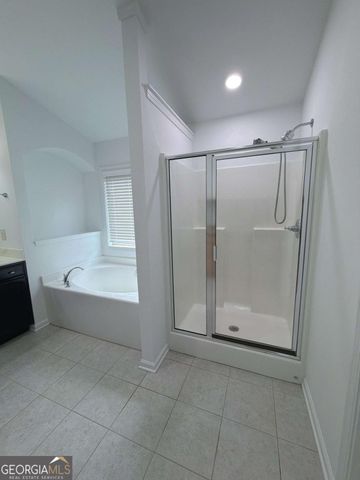 1000 Parkside Wood Court, Lawrenceville, GA 30043