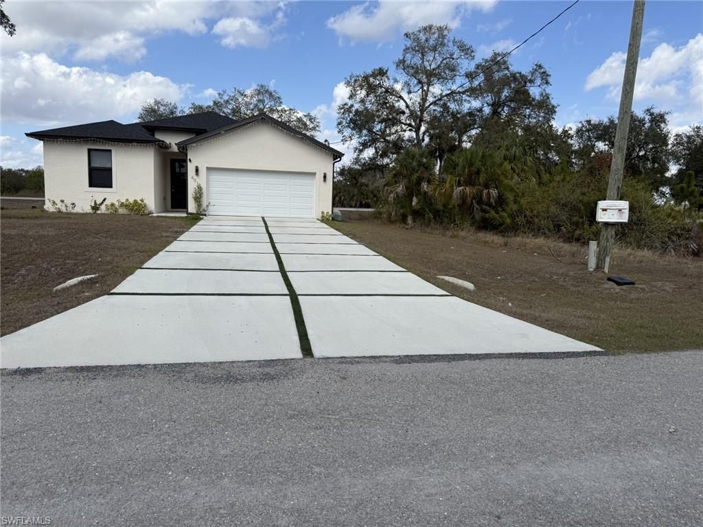 6013 Acorn CIR, LABELLE, FL 33935 — exterior
