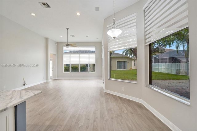 6334 SW 192nd Ave 6334, Pembroke Pines, FL 33332