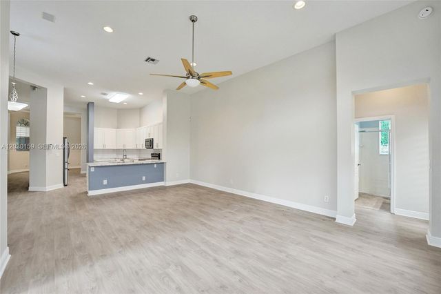 6334 SW 192nd Ave 6334, Pembroke Pines, FL 33332