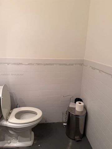 3002 NW 79th Avenue 3002, Doral, FL 33122