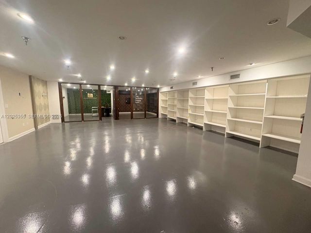 3002 NW 79th Avenue 3002, Doral, FL 33122