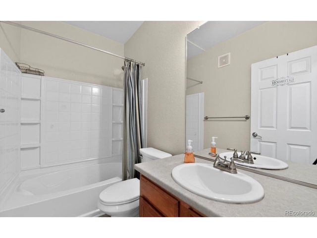 7222 S Blackhawk St 3-206, Aurora, CO 80112