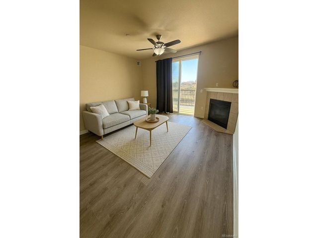 7222 S Blackhawk St 3-206, Aurora, CO 80112