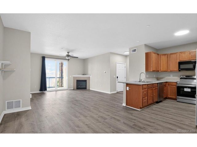 7222 S Blackhawk St 3-206, Aurora, CO 80112
