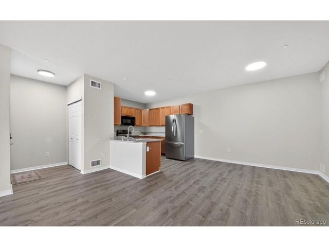 7222 S Blackhawk St 3-206, Aurora, CO 80112