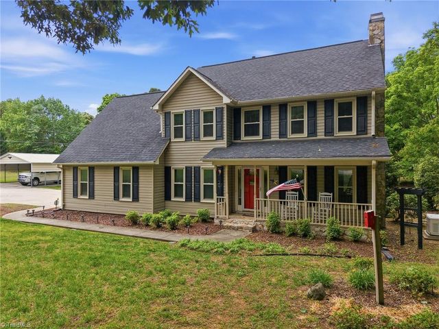 3710 Southeast School Road, Greensboro, NC 27406