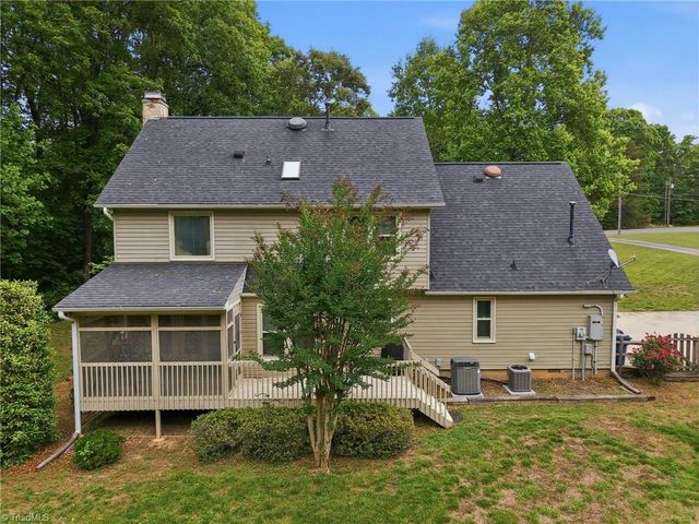 3710 Southeast School Road, Greensboro, NC 27406