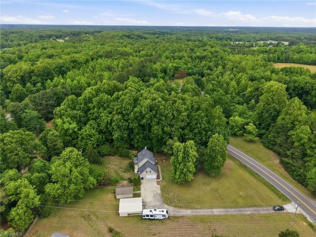 3710 Southeast School Road, Greensboro, NC 27406