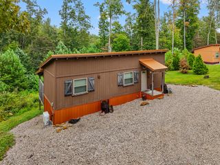 4523 Amos Ridge Road, Frenchburg, KY 40322