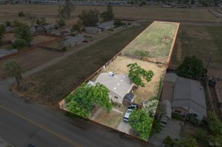 1209 W 6th Street, Hanford, CA 93230