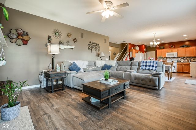 5132 Montevideo Drive, Plainfield, IN 46168