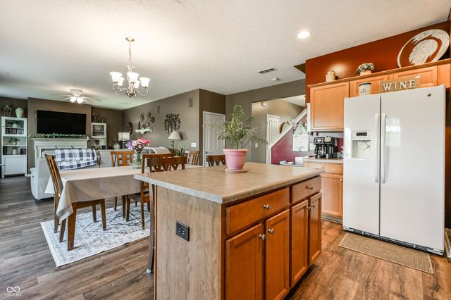 5132 Montevideo Drive, Plainfield, IN 46168