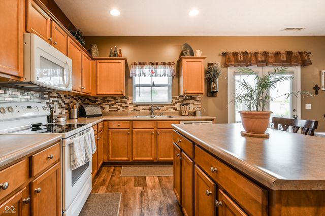 5132 Montevideo Drive, Plainfield, IN 46168