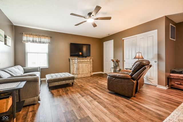 5132 Montevideo Drive, Plainfield, IN 46168