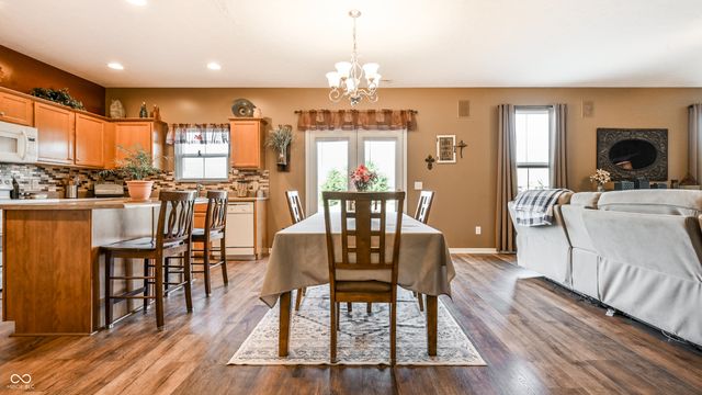 5132 Montevideo Drive, Plainfield, IN 46168