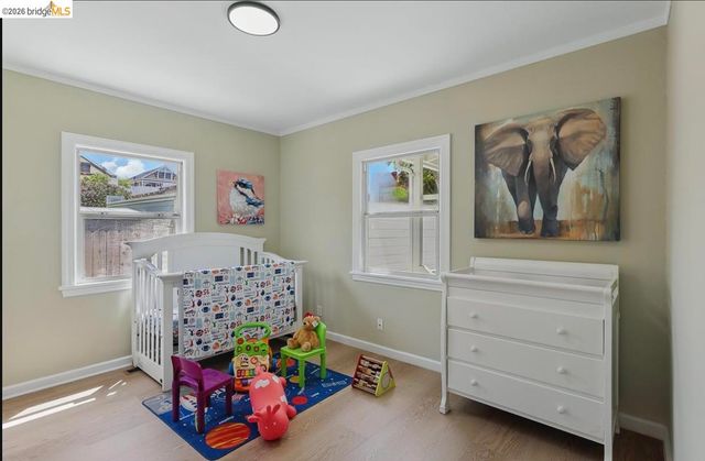 1826 Pacific Ave, Alameda, CA 94501