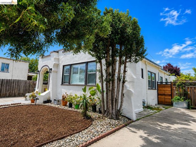 1826 Pacific Ave, Alameda, CA 94501