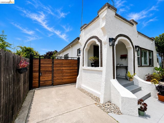 1826 Pacific Ave, Alameda, CA 94501