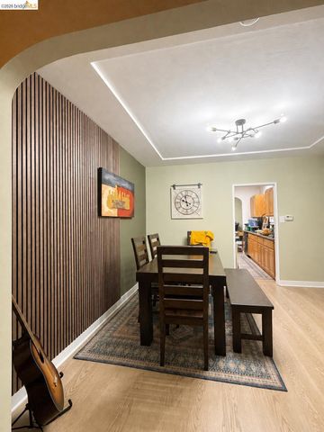 1826 Pacific Ave, Alameda, CA 94501