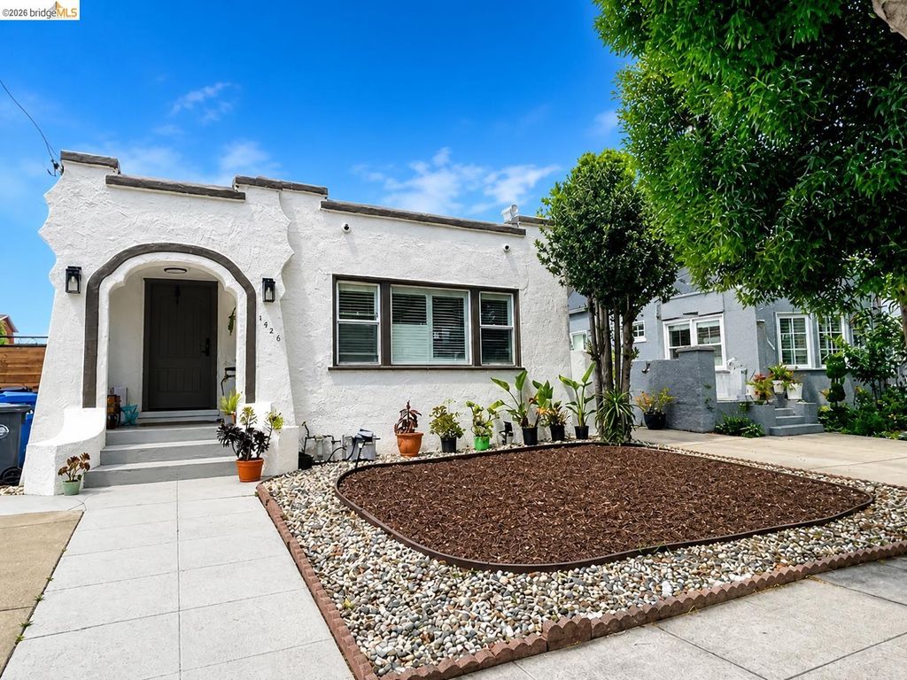 1826 Pacific Ave, Alameda, CA 94501