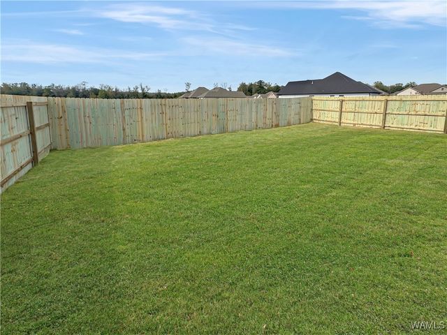 13742 Blackoak, Northport, AL 35475