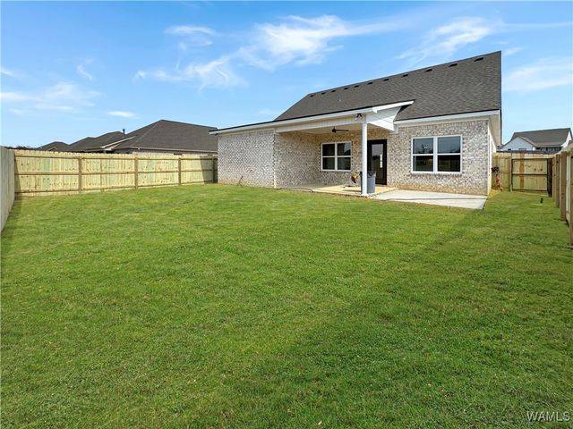 13742 Blackoak, Northport, AL 35475