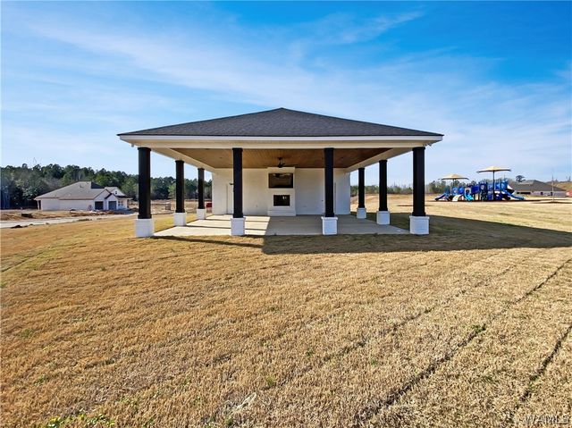 13742 Blackoak, Northport, AL 35475