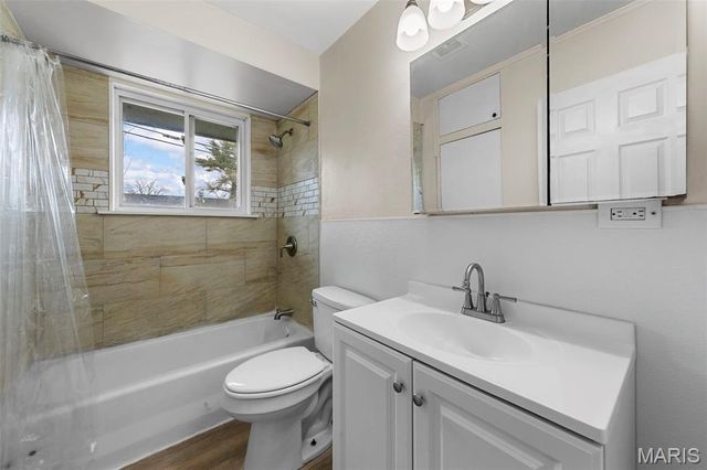 9714 Lanier Drive, Moline Acres, MO 63136