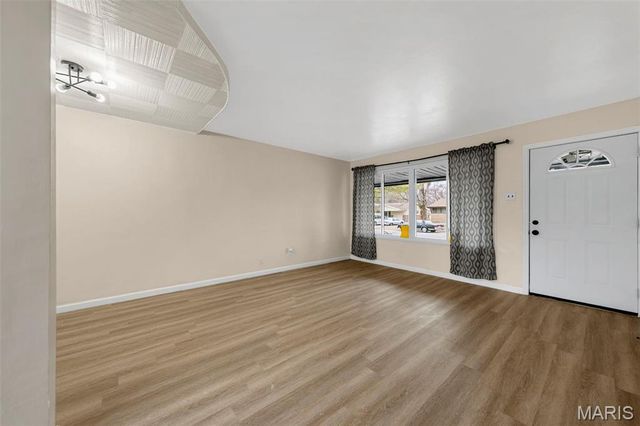 9714 Lanier Drive, Moline Acres, MO 63136