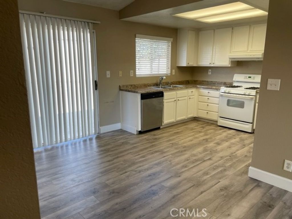 39764 Sunrose, Murrieta, CA 92562 — photo 3