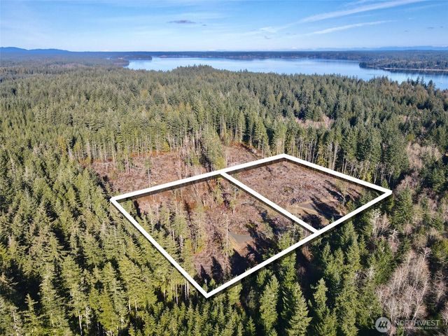 255 E Solbakk Veien Road, Shelton, WA 98584