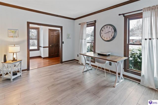 858 Old Mill Stream Lane, Shepherdsville, KY 40165