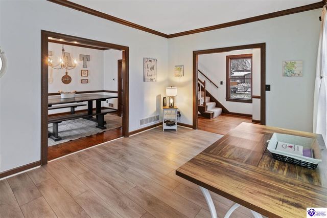 858 Old Mill Stream Lane, Shepherdsville, KY 40165