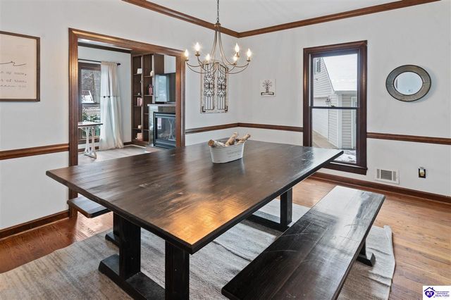 858 Old Mill Stream Lane, Shepherdsville, KY 40165