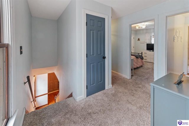 858 Old Mill Stream Lane, Shepherdsville, KY 40165