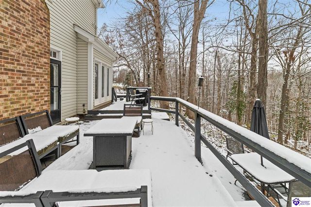 858 Old Mill Stream Lane, Shepherdsville, KY 40165